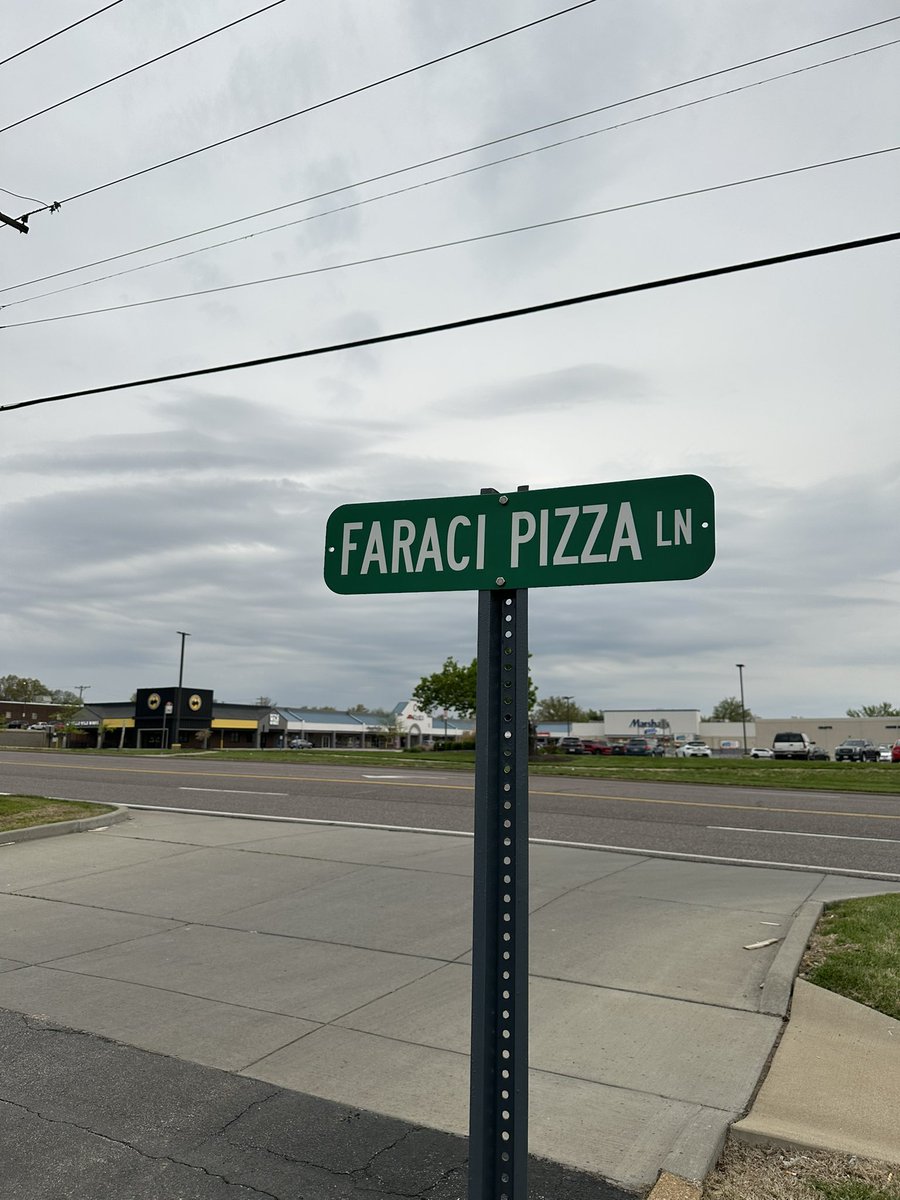 faracispizza's tweet photo. You know you have arrived when you get an honorary Street Sign ! ❤️🍕 https://t.co/II2q2ZCq9m
