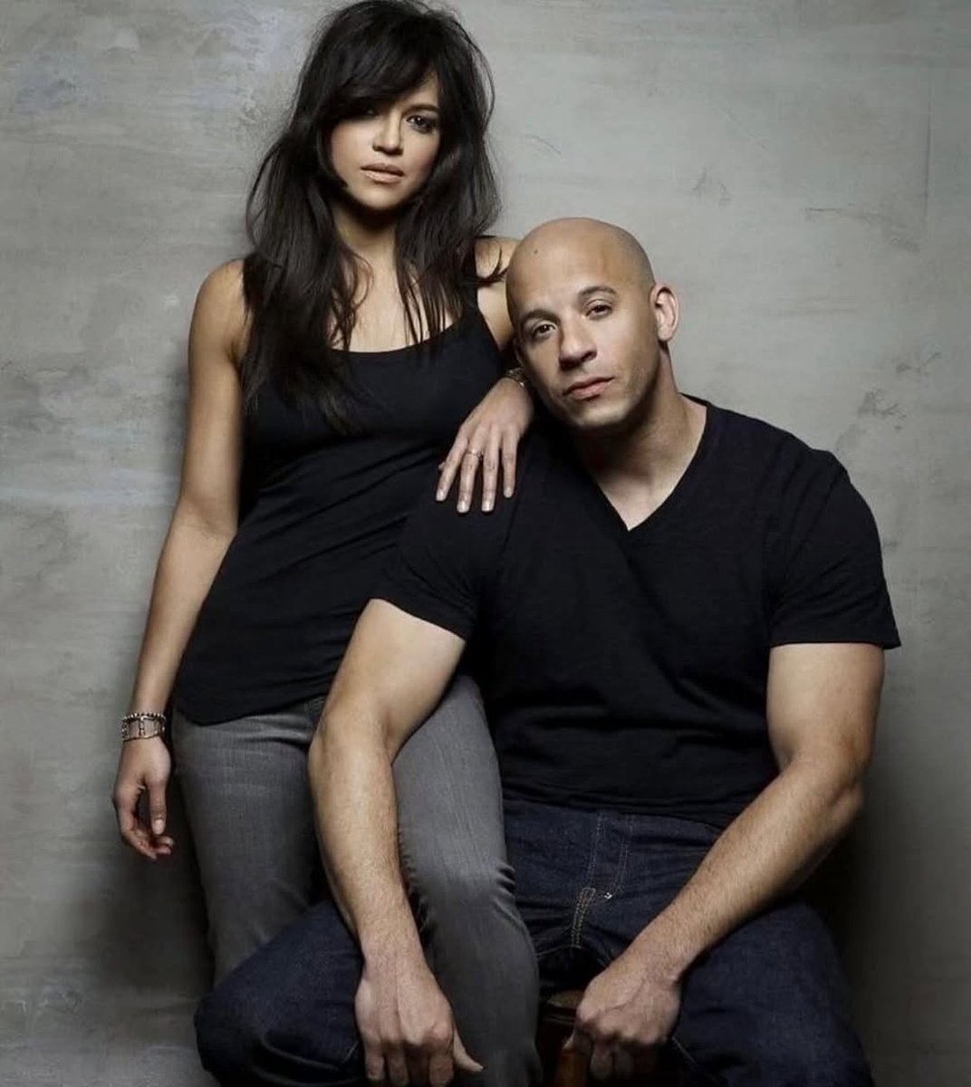 1racefilms's tweet photo. Repost from @vindiesel
Universal..
Please tell the best fans in the world, when the next
movie is coming out
Please..
#DomandLetty
#LosBandoleros2
#FuelFest https://t.co/Xkn6it1yuz