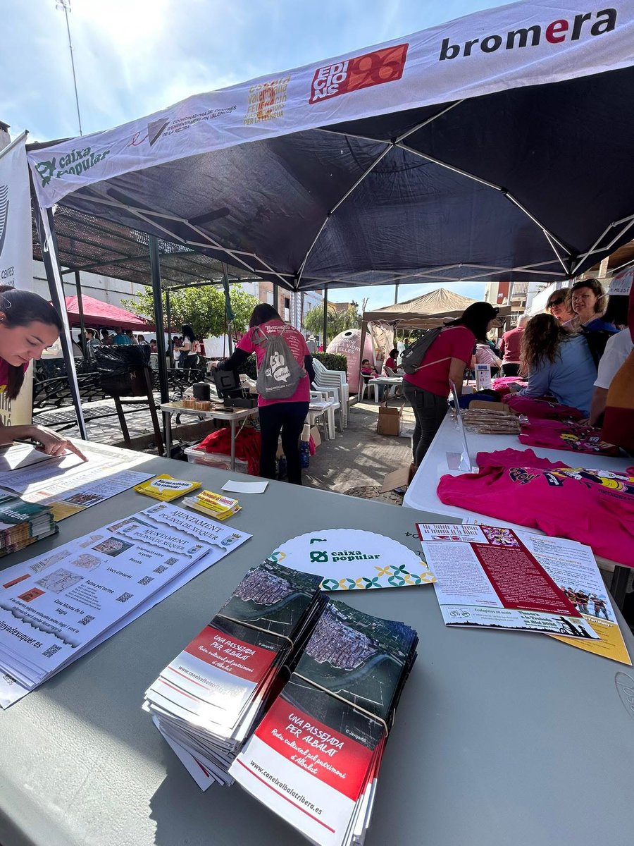 ConeixAlbalat's tweet photo. Coneix Albalat va estar present en la 40a Trobada de Centres en Valencià de la Ribera que se va celebrar a Fortaleny el passat 6 d'abril, formant part d'"Ajuntaments pel Valencià".

Albalat, un poble compromés amb la nostra estimada llengua! 👅❤️ https://t.co/PEYxSZPyUF
