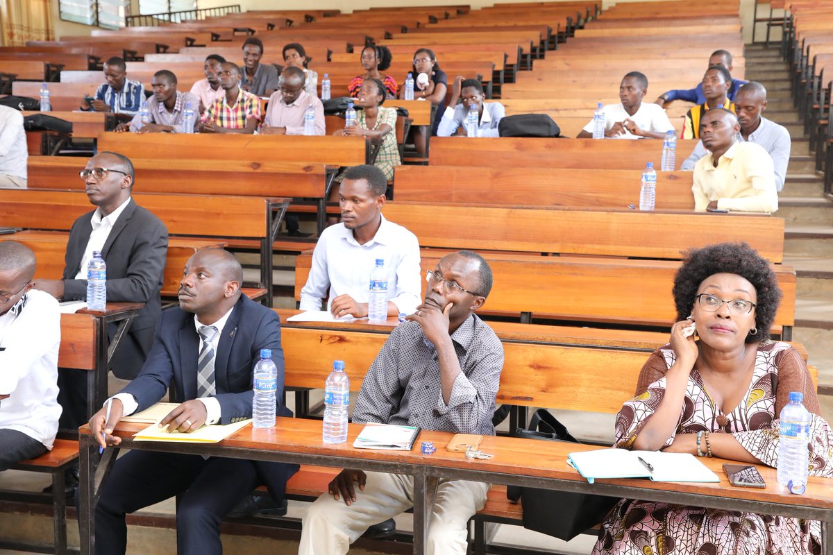 UB_Rumuri's tweet image. Ce 15.4.025, s'est déroulé une séance de présentation des résultats de recherche du #CRIDIS logé à la #FPSE sur le thème : Inclusion scolaire des élèves en situation de handicap au Burundi

@MENRS4