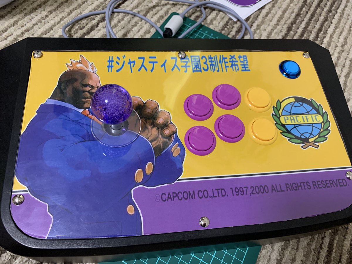 みっと tweet media