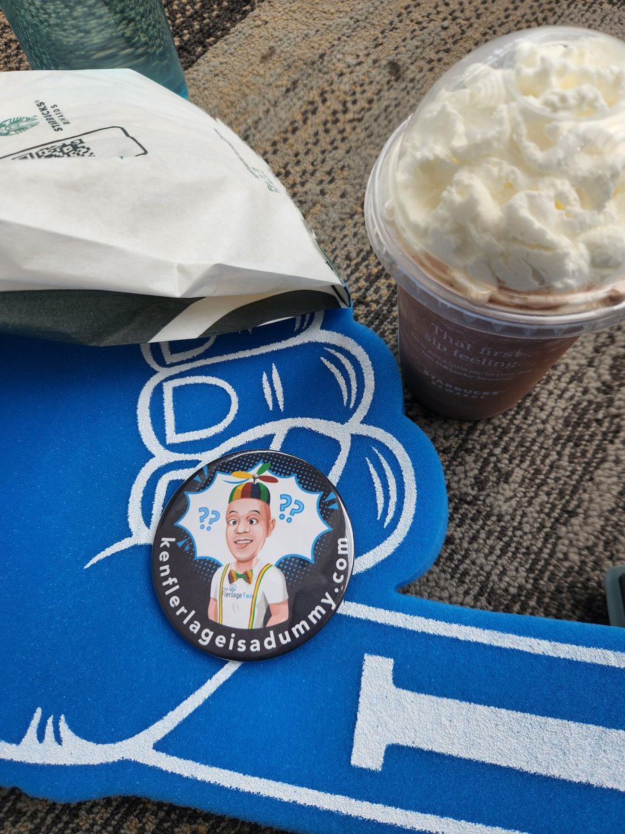 jreevers5's tweet photo. Fact: I worked with Kevin for years but never managed to get a seat at one of his conference sessions. This year they're on the main stage and I came ready. I'm camping out early and brought a foam finger. I'm ready. #TC25 #DATAFAM @FlerlageKev and @flerlagekr https://t.co/EWTV2sXMIc