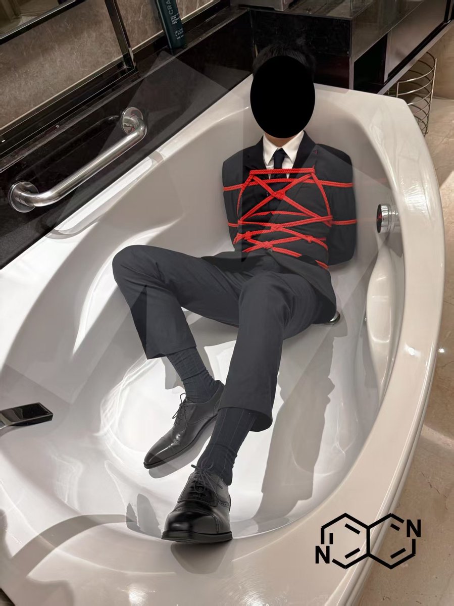 可惜你们看不到他的表情