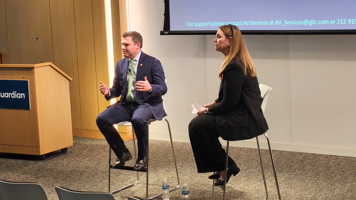 RepMackenzie's tweet photo. Great joining the employees of Guardian Life Insurance for a roundtable and town hall. Appreciated the opportunity to discuss some of the pressing subjects in Washington, including China, tariffs, and the budget reconciliation process. https://t.co/snEn6jXtLF