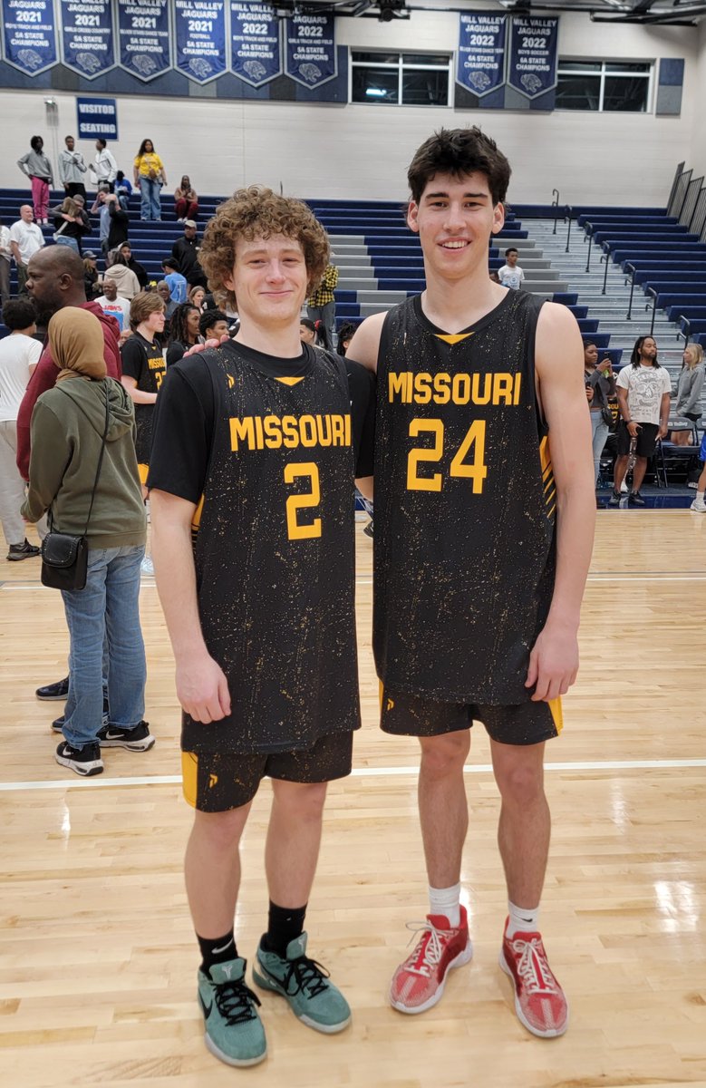 A great night last night with some of the cities best players. There are probably 6,000 points scored in one of those pictures.