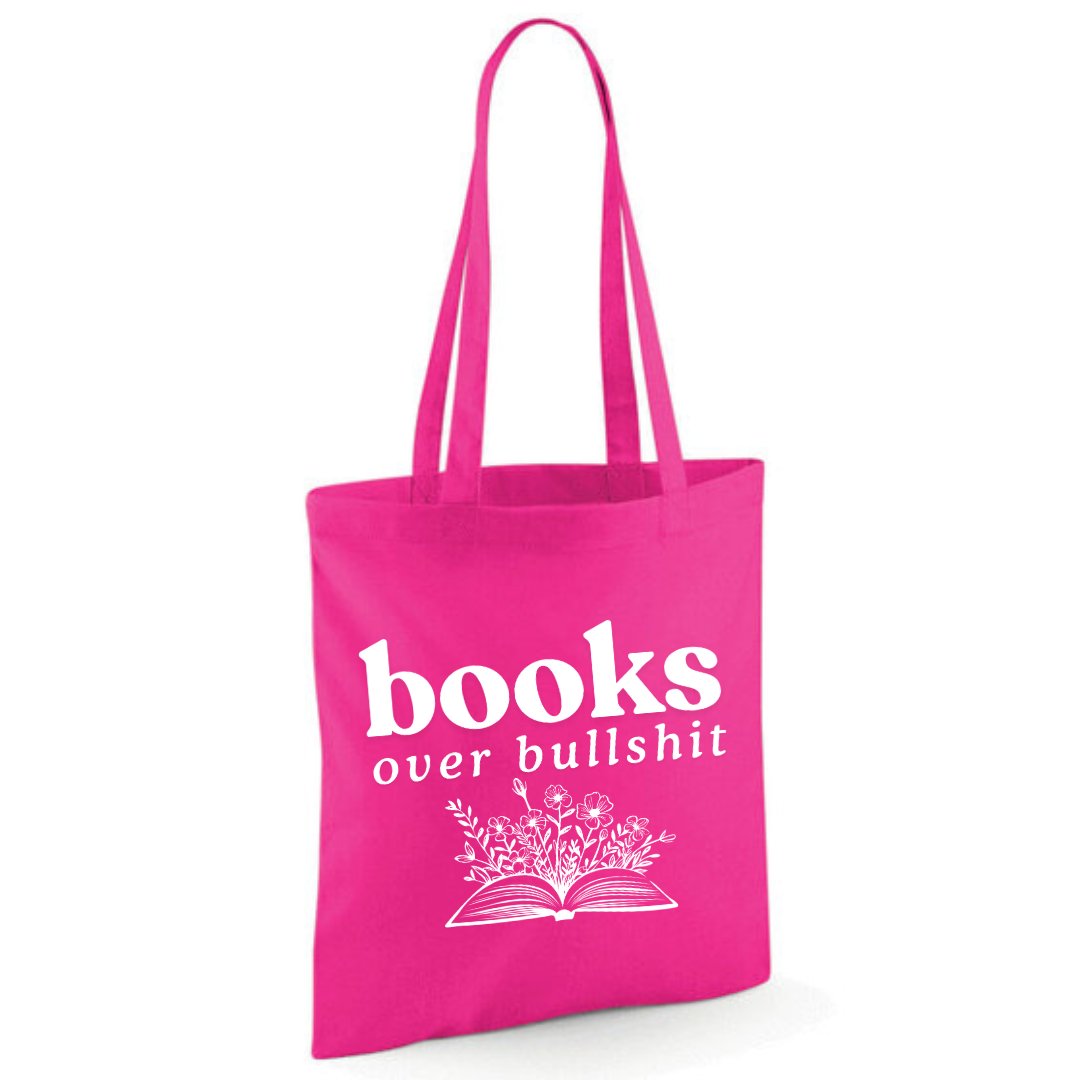 GuidReadsAlva's tweet image. #NEWDESIGN

"Books Over Bullshit" Floral Book Tote available in lots of colours - £6.00

fairyheaven.co.uk/products/books…

Watch this space for denim jackets, tees, hoodies and sweatshirts!
Hand printed to order in Central Scotland 

#tote #totebag #shopper #books #booktwt