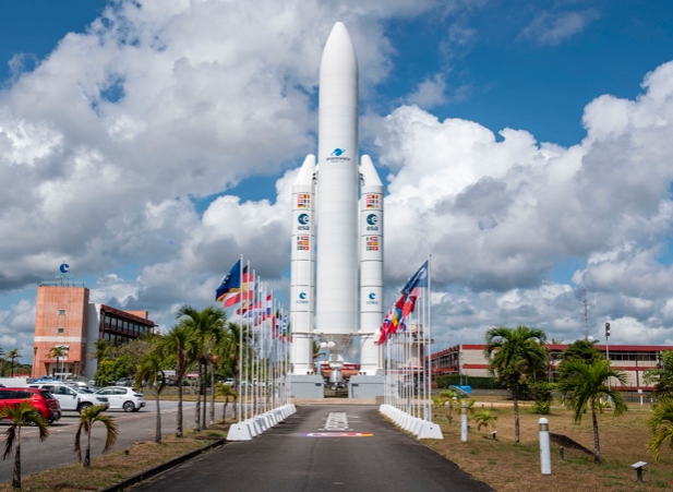 🚀 Ineo E&amp;S et Cynogarde sécurisent le Centre Spatial Guyanais pour 10 ans. 

Le CNES confie au groupement, la sûreté du CSG, clé de la conquête spatiale #européenne avec Ariane 6 et Vega-C. Une mission #stratégique pour un site d’excellence. 🔒🌍