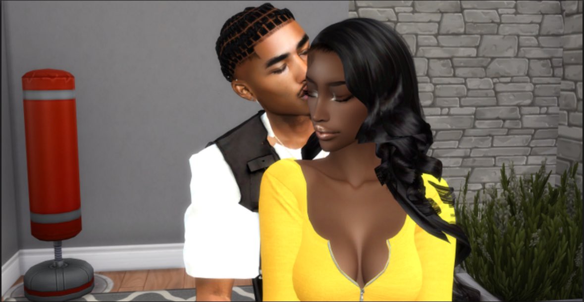 Entre Reece et Cindy c’est complicado mais pas grave mec c’est peut être pas la bonne 

- Collègue a Reece