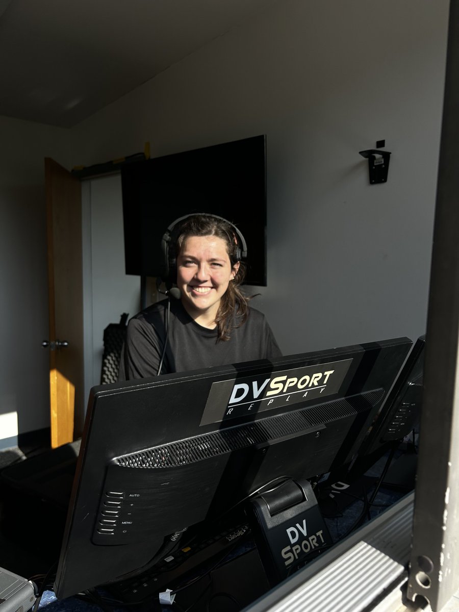 Catherine Osborn currently works as a Facilities and Operations Intern with Georgia State Athletics. She serves as game day administrator for Georgia State baseball and is responsible for managing the replay system during games and assisting with field management! #GSUSportAdmin
