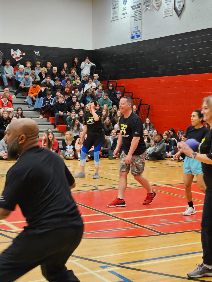 OPP_WR's tweet photo. #BrantOPP attended @BrantCommunity #PDHS yesterday to play their winning dodgeball team in 3 very intense games. While the students excelled with their talent, agility and youthfulness, #BrantOPP members came out with a great deal of determination! #PDHS were on the winning end 2-1, but the overall winners were @OPP with a great morning of engagement with our local students. Now that we know what we are up against, we will be more prepared for a rematch! #youthengagement #beprepared #fitness #nevertooold #funtimes ^mm