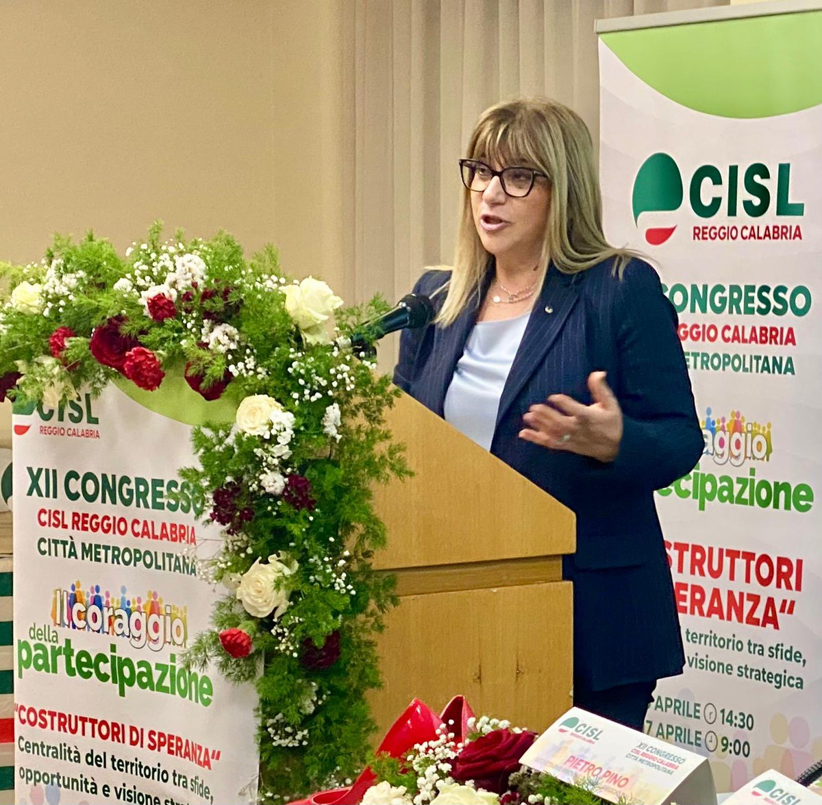 CislNazionale's tweet photo. #DanielaFumarola: “Grazie di cuore a tutti i nostri candidati, delegati e dirigenti delle categorie e dei territori che, con impegno e passione, si sono battuti per il successo delle liste CISL nelle elezioni delle RSU del pubblico impiego, della scuola, della ricerca e dell’università. È stato un grande esercizio di democrazia partecipativa, autentica, come dimostra anche l’alta affluenza alla consultazione in tutti i comparti. Una conferma della vitalità del sindacalismo confederale e della sua capacità di esprimere una rappresentanza solida e una  presenza attiva e credibile nei luoghi di lavoro e sui territori. Capacitá che va in totale controtendenza rispetto alla preoccupante disaffezione che registriamo nelle consultazioni politiche, e che anche per questo va connessa e valorizzata, ad ogni livello, nelle dinamiche pubbliche di decisione”.