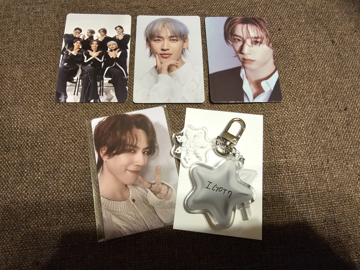 mari02bam07's tweet photo. GOT7 NESTFEST 交換
トレカ・キーリング

譲　マーク・ベンベン・ユギョム・全員
求　ベンベン・全員💚のついてるもの

郵送での交換希望です！
よろしくお願いします🙇‍♀️
#GOT7 #ガッセ #got7交換 https://t.co/I17q95kMsE