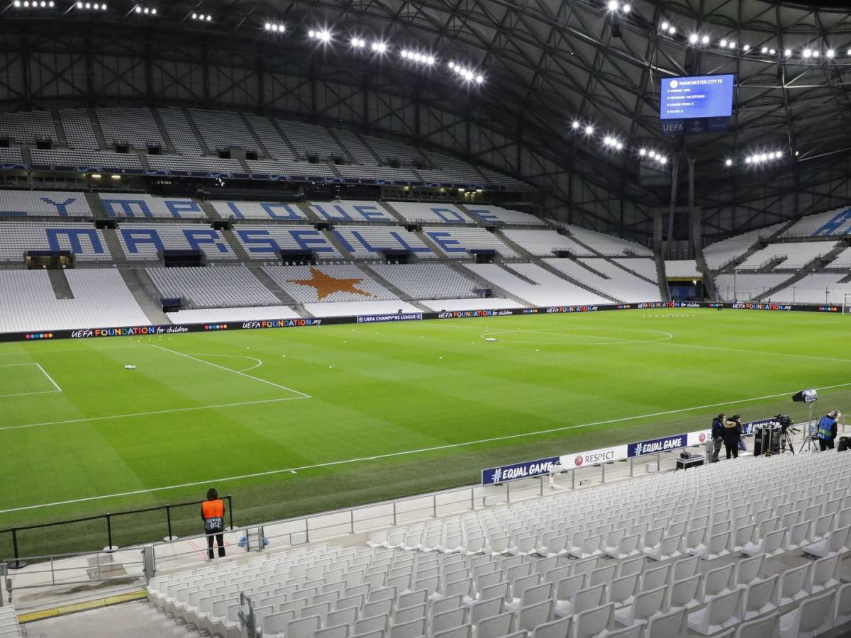 Lazone_OM's tweet photo. Les supporters de Montpellier sont interdits de déplacement au Vélodrome ce week-end !! 

#teamOM #OMMSHC /(@lequipe ) https://t.co/xtC6chBmLQ