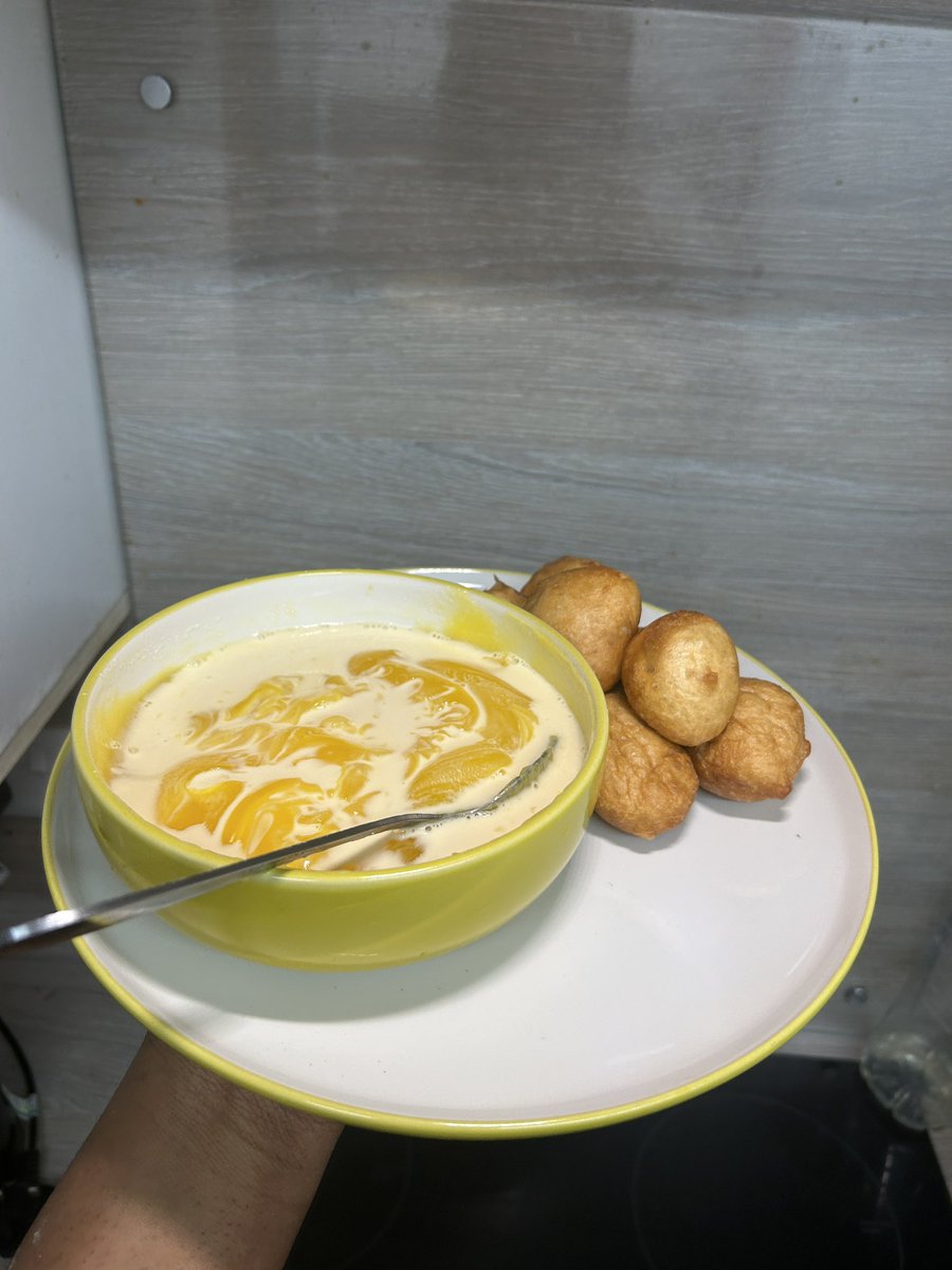 Can this fill you up or it's too small for big boy or girl like you 😂😎