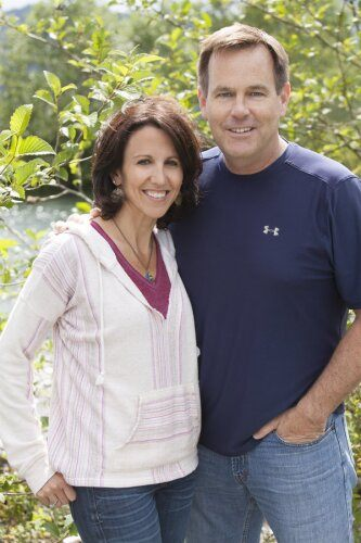 RomComReview1's tweet photo. #TheColorOfRain is a fan-favorite that plays today 4/17 at 4pm Eastern on #HallmarkChannel.  It's based on the real-life story of Gina &amp; Michael Spehn.

Buy the DVD here:  https://t.co/m3eaaVzD49

Buy the book written by the Spehns here:  https://t.co/Nd5yybihF3 https://t.co/0lTEWPxrq4