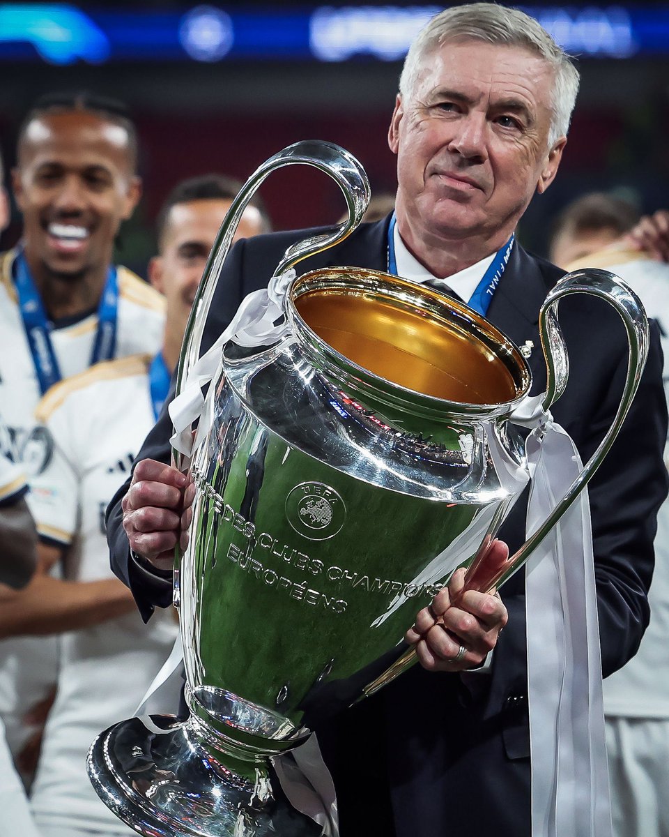 No me cansaré nunca de darte las gracias por todo lo que has hecho por el Real Madrid. Yo SI SÉ valorar tu legado, y te estaré agradecido siempre.

Pase lo que pase, te quise, te quiero y te querré. 🤍

Carlo Ancelotti siempre será uno de los nuestros.