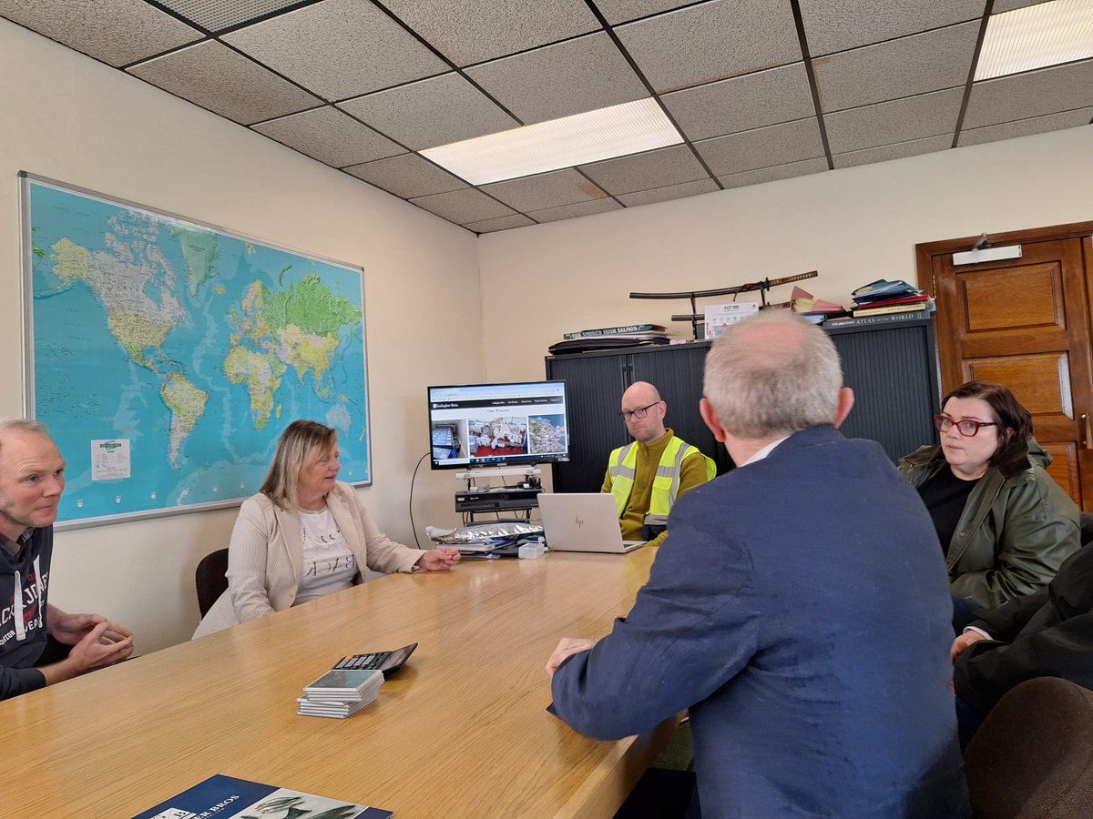 IFA Aquaculture Executive Teresa Morrissey and IFA Aquaculture Committee Vice-Chair Catherine McManus met with Minister of State Timmy Dooley on a visit to the Killybegs Harbour Centre this week. The Minister visited Mowi Ireland, Ocean Farm &amp; Gallagher Bros with the key focus on