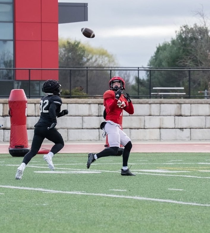 Rockford Rams Football (@rockfordramsfb) on Twitter photo Collegiate Rams in Action this spring!! <a href="/Brody7Thompson/">Brody Thompson</a> doing what he does! Creating space and making plays for <a href="/DU_Football/">Davenport Football</a> Collegiate Rams in Action this spring!! <a href="/Brody7Thompson/">Brody Thompson</a> doing what he does! Creating space and making plays for <a href="/DU_Football/">Davenport Football</a>