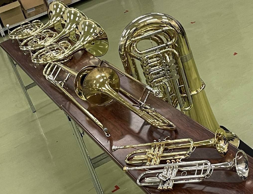 明日は17時から金管セクション練習です🎺
学校楽器も用意しております📯

楽器体験は当日参加も大歓迎‼️
ぜひ皆様ご参加よろしくお願いします‼️

参加希望の方は当団DMまで✉️
