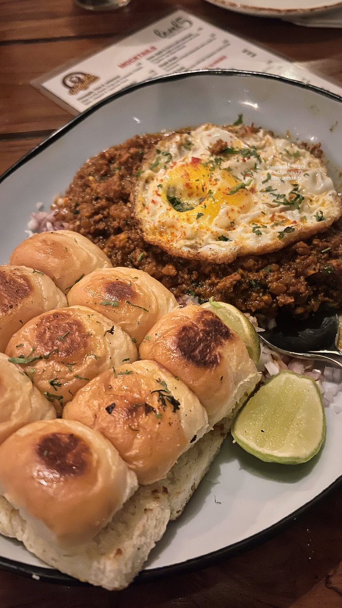 mihir0x69's tweet image. I’m deeply grateful to be born in this awesome country 🇮🇳😍