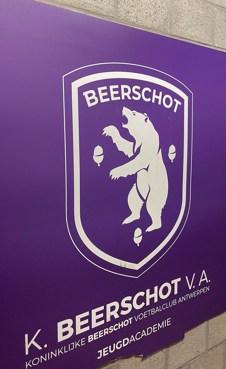 JaysFormation's tweet photo. Great time in Belgium on tour with @RoversAcademy YDP groups (U13s, U14s and U15s) 

Experiencing fixtures vs R.S.C. Anderlecht, K. Beerschot V.A. and K.V.C Westerlo along with a stadium tour of K.A.A. Gent https://t.co/yrdVONUoGL