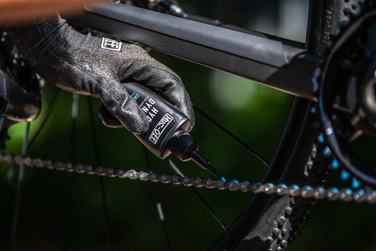 Pure speed and efficiency. 💨

Engineered for pro-level performance, our Hydrodynamic Lube delivers ultra-low friction, long-lasting protection, and top-tier smoothness in all conditions, so you can leave your mates in the dust.

#mucoff