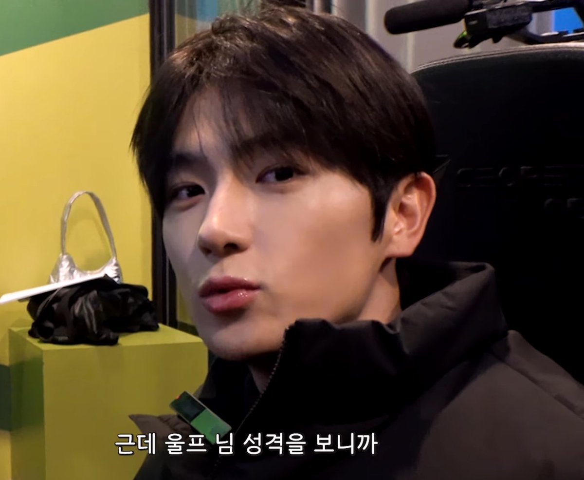 lovely_2467's tweet photo. ljh 진짜잘생겼어 https://t.co/uhT98D2ZaH