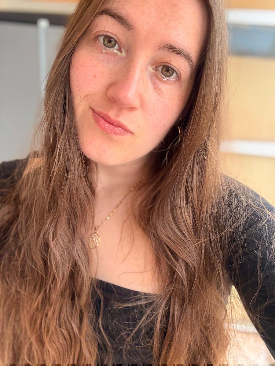 fhyable's tweet image. em veig cuteee .-.