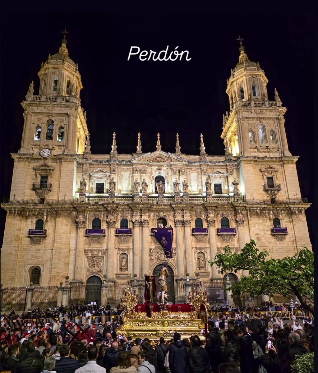 fedevilchez's tweet photo. El #Perdón de #Jaén https://t.co/PZrTBaWSCC