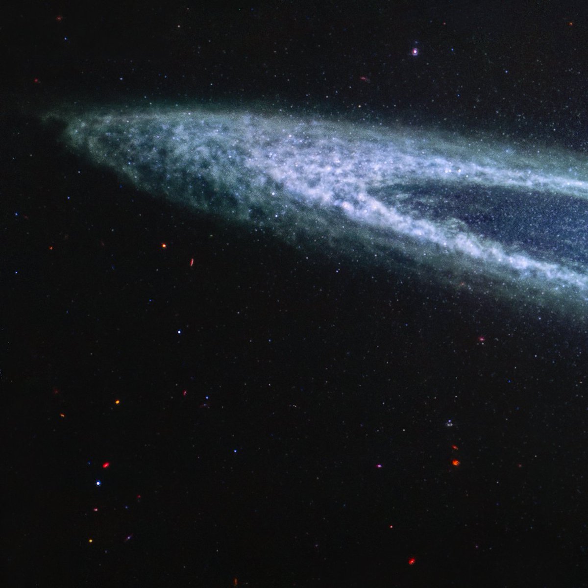 semestasains's tweet image. Sombrero Galaxy, 31 juta tahun cahaya dari Bumi by James Webb Space Telescope.