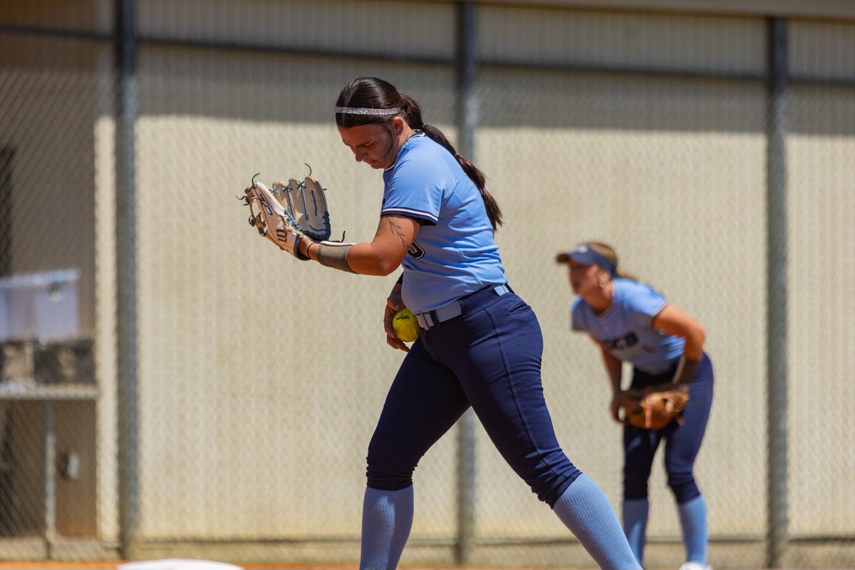 Sand Shark Softball (@uscbsoftball) on Twitter photo Last Midweek ends in ๐ฆ๐ช๐๐๐ฃ ๐ฅ
Game 1: Murphy with the ๐ช๐๐ก
<a href="/MakenzieFore/">makenzie fore</a> with a 2 run HR
Game 2: Kinlaw/Birthday Girl with the ๐ช๐๐ก <a href="/jadengoodwin13/">Jaden Goodwin</a> with a 2 run HR
#Family | #FinsUpForever Last Midweek ends in ๐ฆ๐ช๐๐๐ฃ ๐ฅ
Game 1: Murphy with the ๐ช๐๐ก
<a href="/MakenzieFore/">makenzie fore</a> with a 2 run HR
Game 2: Kinlaw/Birthday Girl with the ๐ช๐๐ก <a href="/jadengoodwin13/">Jaden Goodwin</a> with a 2 run HR
#Family | #FinsUpForever