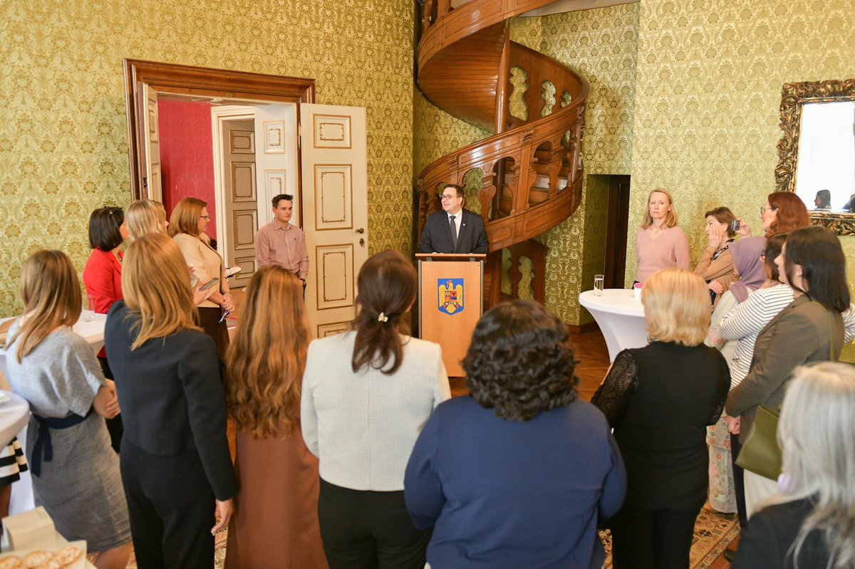 JanLipavsky's tweet photo. Women’s voices must be heard in international relations. Female diplomats bring experience, expertise, and a unique perspective. Today I discussed the role of women in foreign service with the women’s diplomatic corps in Prague. Thanks Ambassador @AntoanetaBarta for organizing! https://t.co/gpENRjOo6k