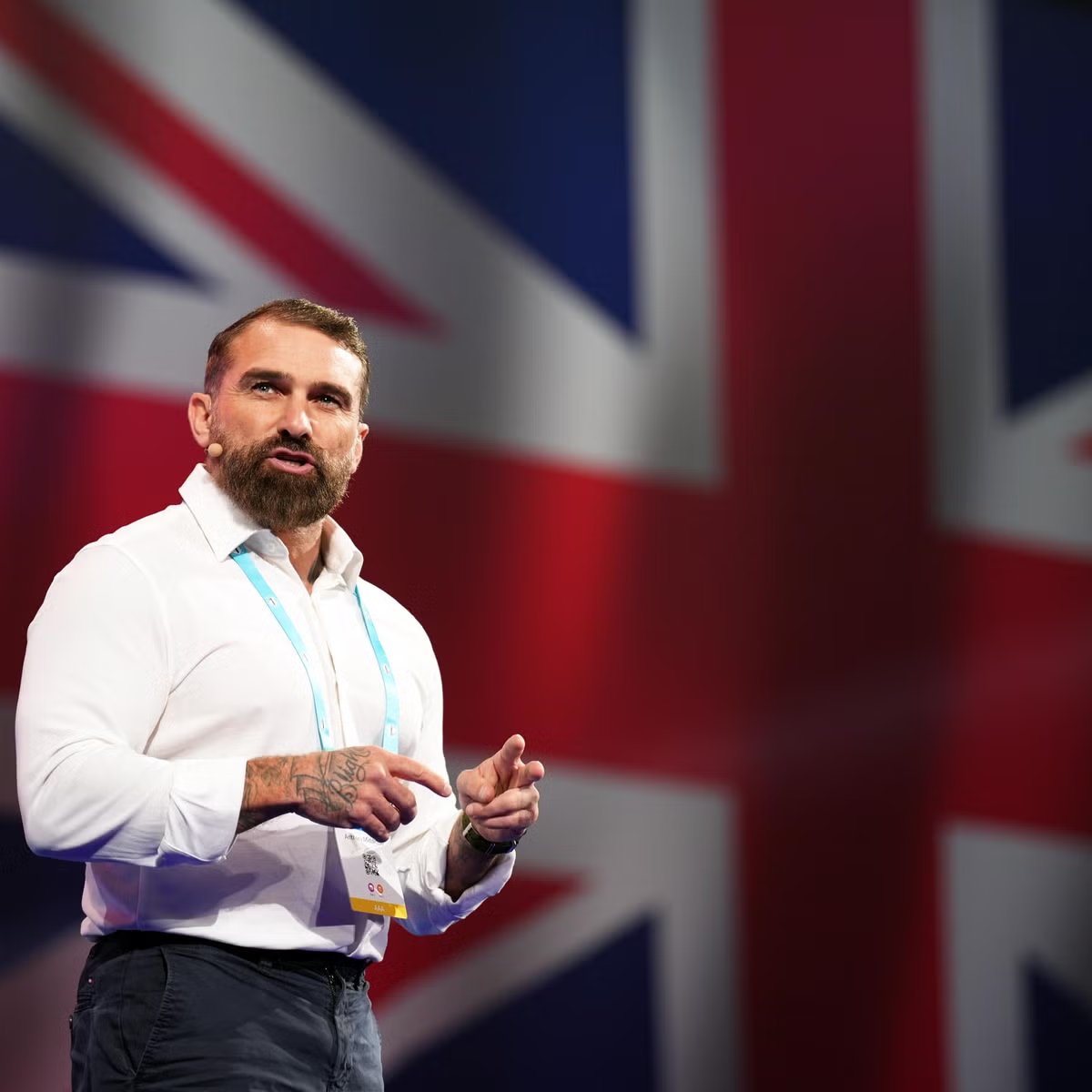 BasilTheGreat's tweet photo. "We are NOT a multicultural country! We are a British cultured country" - Ant Middleton

Well said Sir 👏

Do you agree with Ant? https://t.co/qBPG1qvPlM