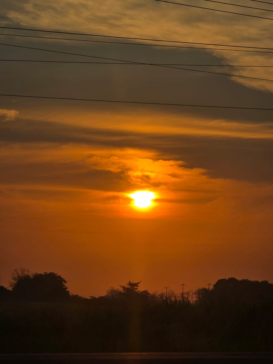 nlizv's tweet image. Buenos días #amonos #vacaciones