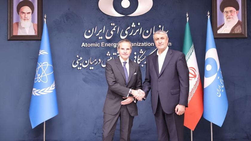 iranpressnews1's tweet image. Le directeur général de l'AIEA, Rafael Grossi, a rencontré le vice-président iranien et chef de l'OEAI, Mohammad Eslami, lors de sa visite en Iran, et a souligné l'importance de la coopération bilatérale sur les questions nucléaires.
#Iran #AIEA #OEAI