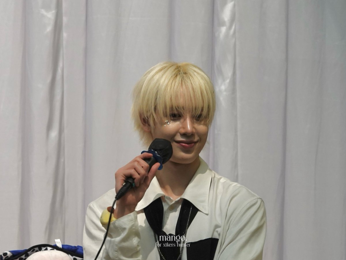 250411 프롬 대면 

#HUNTER #헌터 #xikers #싸이커스