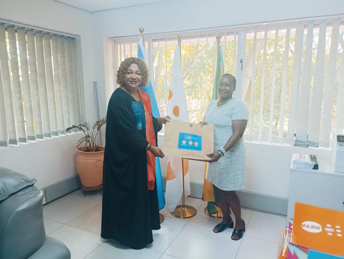 Dr. Mildred Nyaungwa-Mushunje, PhD (@mushunjemildred) on Twitter photo Great conversations wth Miranda Abifor UNFPA country Rep🇿🇼on young people’s access to reproductive health services. Stakeholder -Gvt ministries, bi-lateral partners, CSOs coordination is critical for effective support and interventions <a href="/SRHRAfricatrust/">SAT_SRHRAfricaTrust</a> <a href="/UNFPA_ESARO/">UNFPA East and Southern Africa</a>. Great conversations wth Miranda Abifor UNFPA country Rep🇿🇼on young people’s access to reproductive health services. Stakeholder -Gvt ministries, bi-lateral partners, CSOs coordination is critical for effective support and interventions <a href="/SRHRAfricatrust/">SAT_SRHRAfricaTrust</a> <a href="/UNFPA_ESARO/">UNFPA East and Southern Africa</a>.