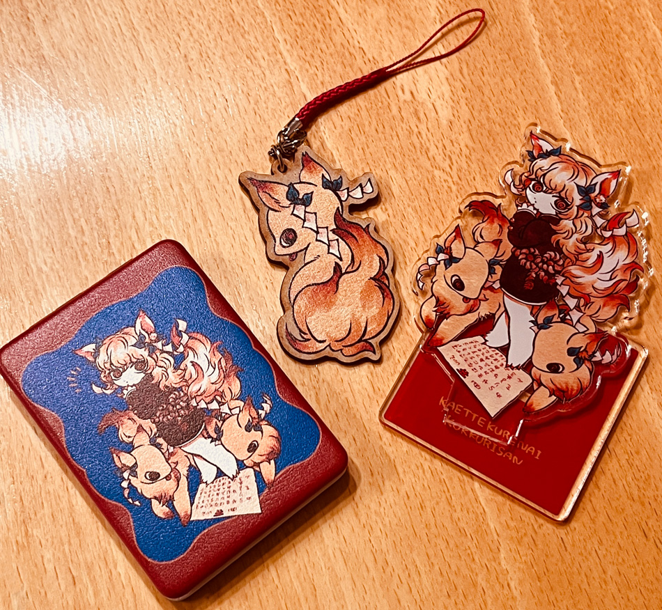 「(遅ればせながら!)個展新グッズ紹介①・ホログラムステッカー(ヤマ子、いづみちゃ」|山北東🗻のイラスト