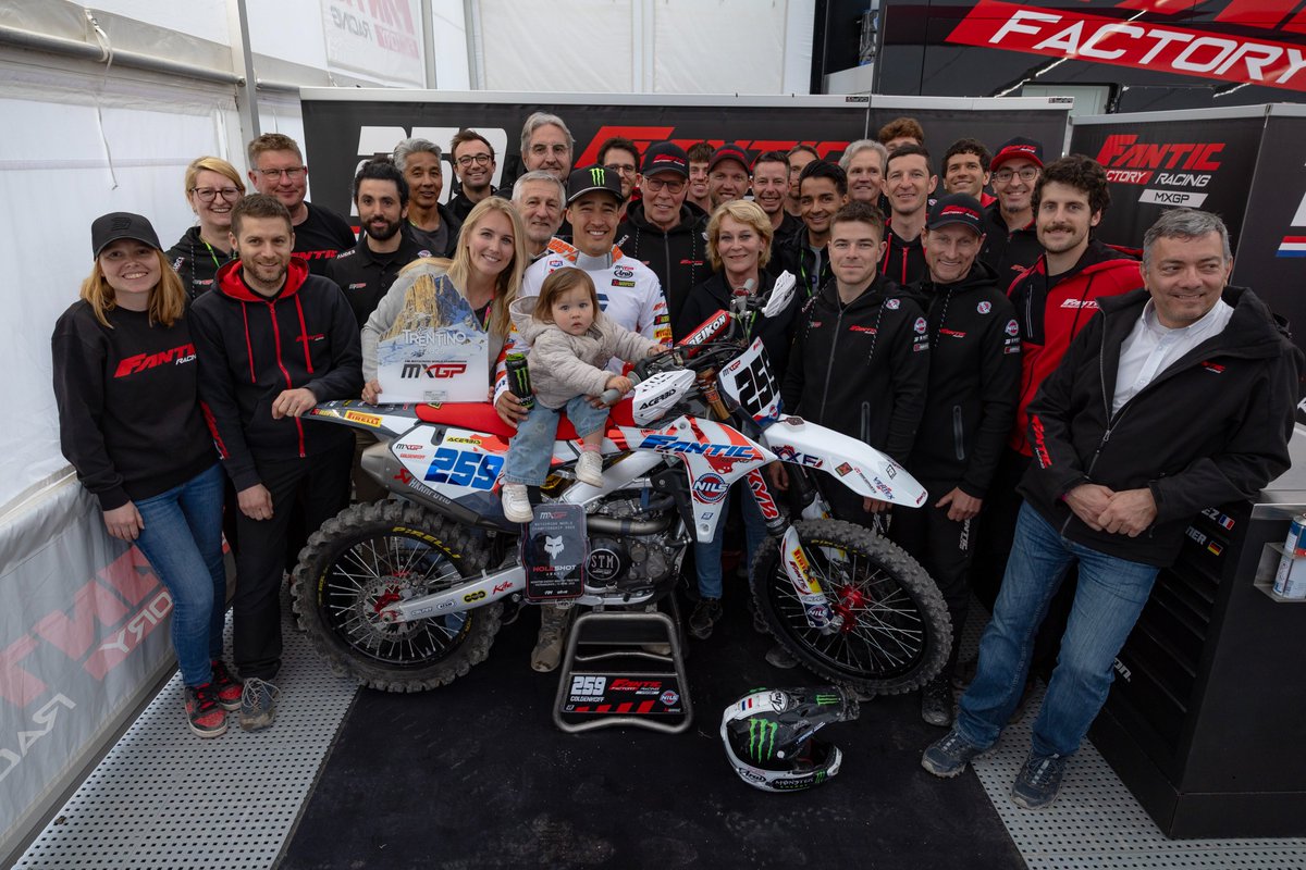 In Arco di Trento stond Glenn Coldenhoff voor de 35e keer op een GP podium. Nu met Fantic maar eerder ook met KTM, Suzuki, GasGas en Yamaha. #MXGPStatistics #Beup2date #PoweredbyKEMCO #KEMCOMotorsportArchives #Motorsport #Motocross #MXGP 📷 #Fantic