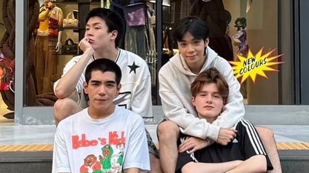 s8chans's tweet photo. who else missing gelboys rn https://t.co/Xn2tpyBjlM