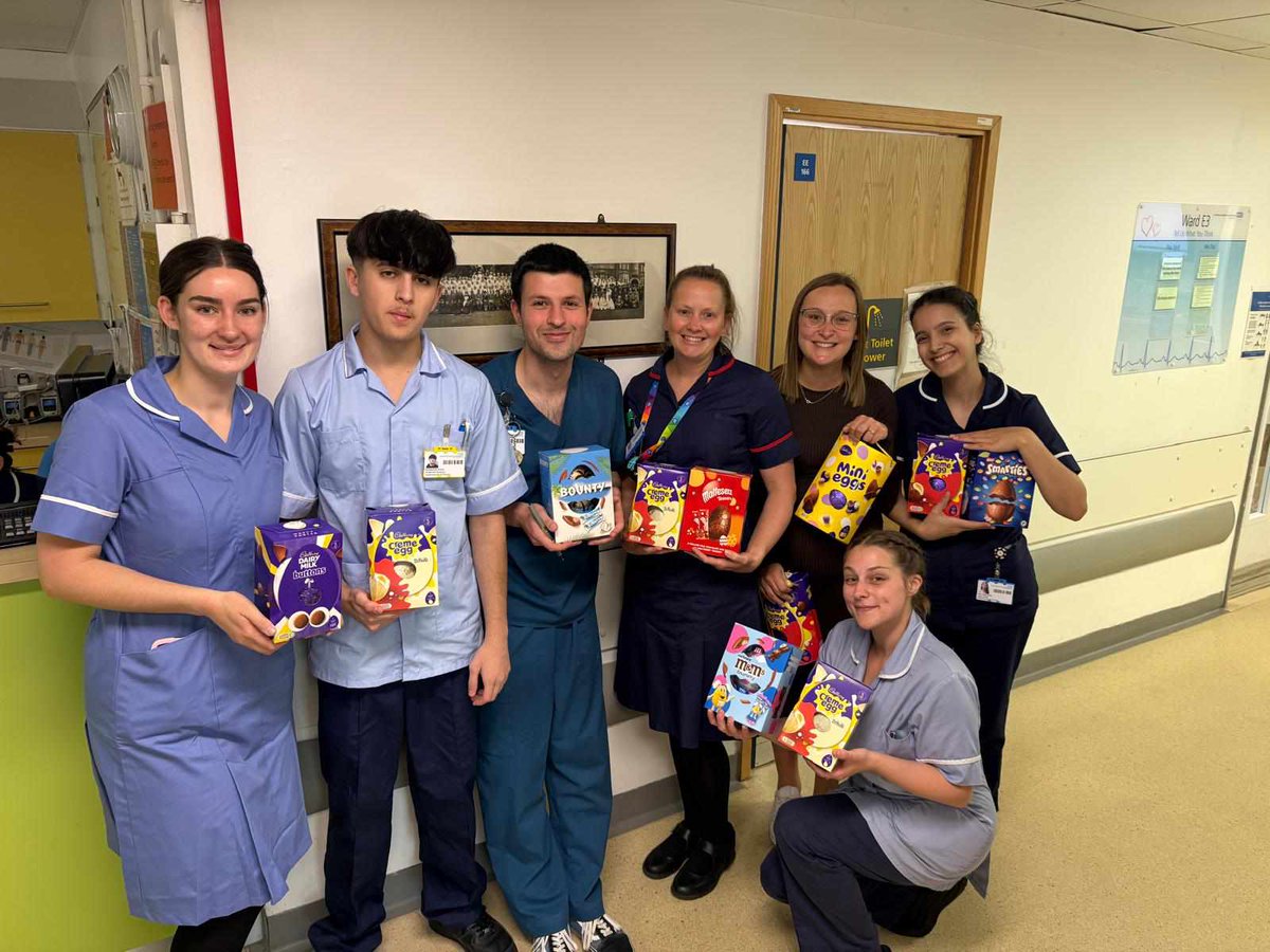 We were overwhelmed by the generosity of <a href="/CRCivils/">CR Civil Engineering</a>  this morning, who delivered a whopping 1260 Easter Eggs and craft activities for patients spending Easter at <a href="/UHSFT/">University Hospital Southampton 💙</a>.🥚They even brought the Easter Bunny with them too! 🐰Thank you <a href="/CRCivils/">CR Civil Engineering</a> for your amazing donation❤