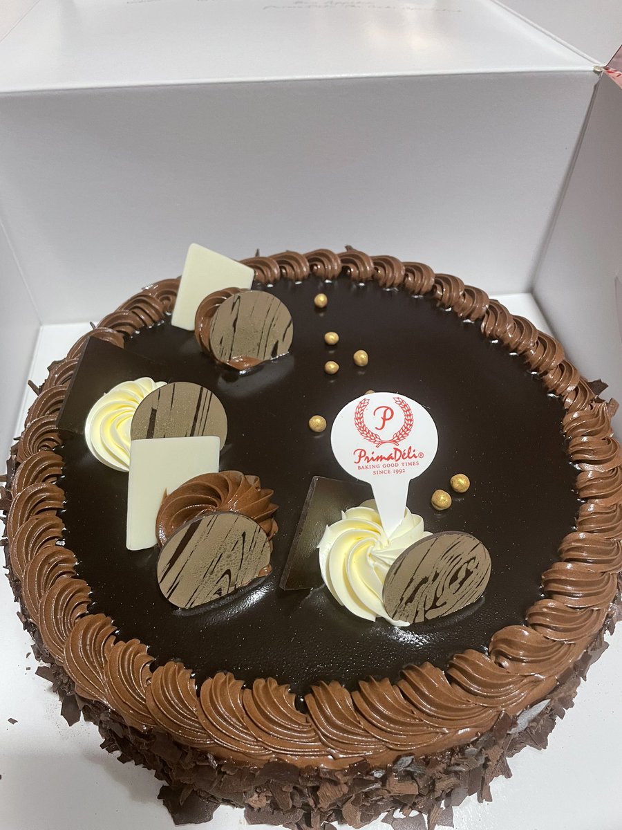 Who wants cake? Happy to share XD