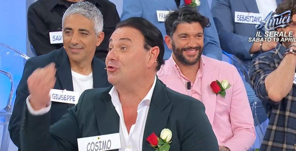 IlMondodellaTV's tweet image. #Cosimo: "Il regalo di Pasqua solo se supera la prova"
#Tina: "No no io la supero, sicuro!"
#Cosimo: "Vedi vedi come cambia subito" 🤣🤣✈️
#uominiedonne