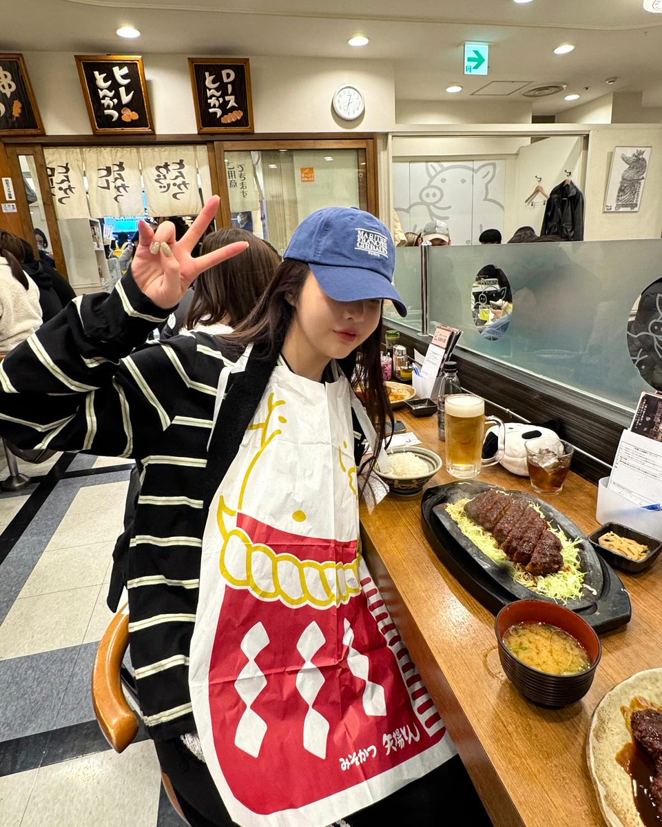 today’s imyour_joy 🖤🤍🤎