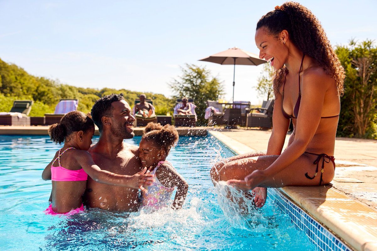 FountainPools_'s tweet photo. Why fight the heat when you can chill in your own custom pool? Think sun-soaked afternoons, night swims, and endless good times. Sound like a plan? Let’s build it—DM us! 📩💦 #LuxuryAtHome #FloridaLiving #UltimateStaycation https://t.co/elNPenQhrd