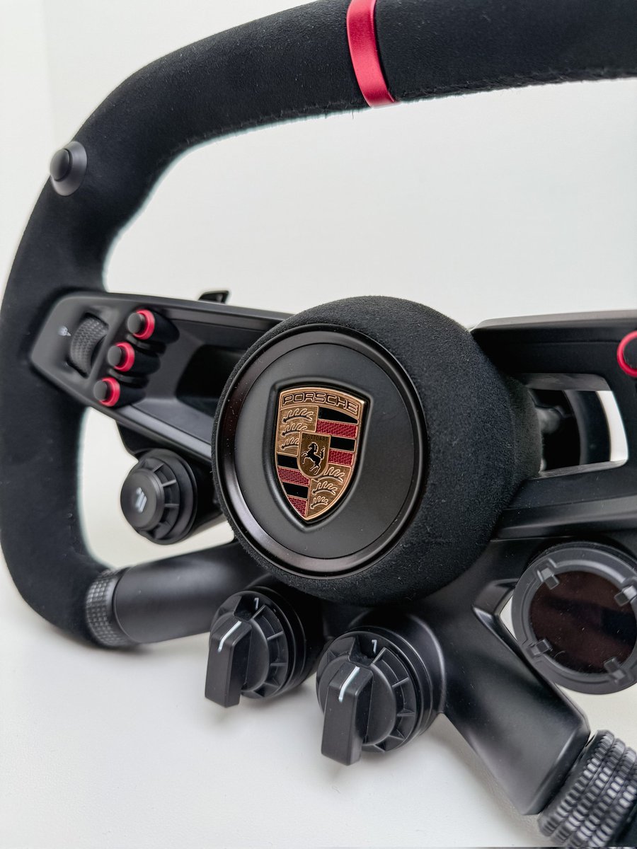 Geek Street tweet media