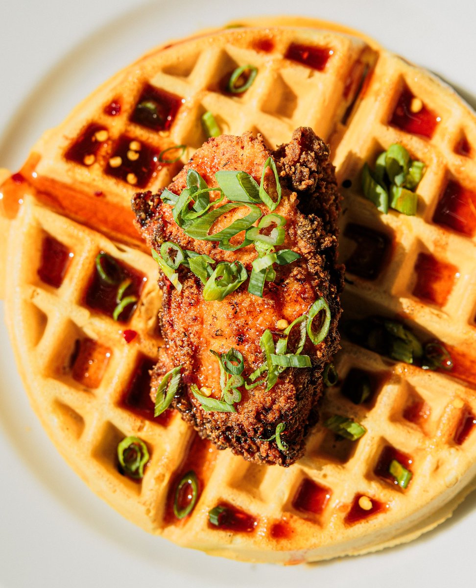 tableraleigh's tweet photo. This is not a drill, repeat, this is not a drill!! Chicken &amp; waffles is now on our menu!!! 

A waffle topped with fried chicken and spicy hot honey! Come try it!!! https://t.co/Ty0WZQTXNp