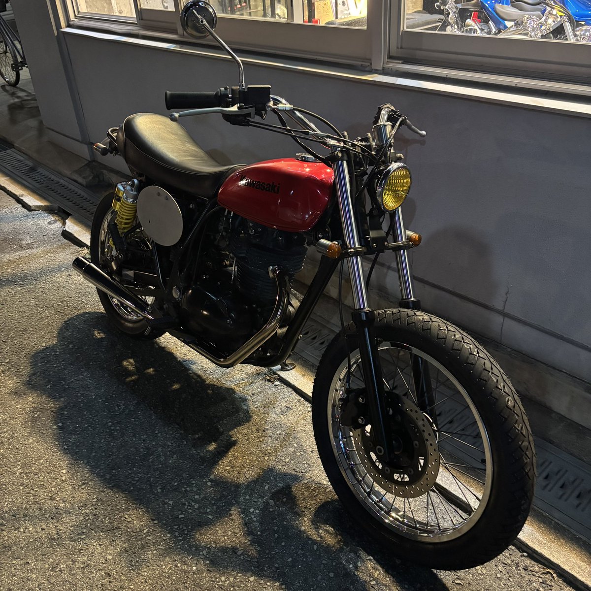 RossoSpider64's tweet photo. こんばんは
Kawasaki 250TR 666Modify
ロッソスパイデルでカスタムしてみました
気になる方は是非
今後も250TR続々入荷予定です https://t.co/UB8ajto4Fp