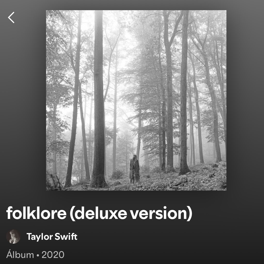 *Empieza a llover*
Yo automáticamente: