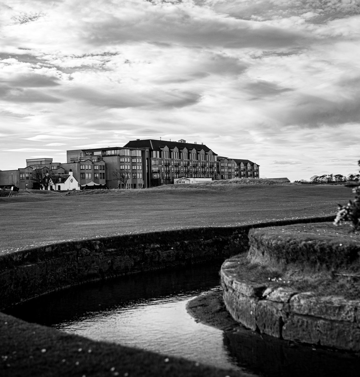 golfguidehq's tweet photo. The @golfguidehq Tour 2026 launch venues 
@OldCourseHotel 
@TheHomeofGolf #CastleCourse
@KingsbarnsGL 
#bucketlist #tour #Scotland #Homeofgolf https://t.co/Au49tN5Z9B